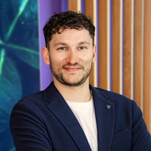 Portrait Tom LOZACH